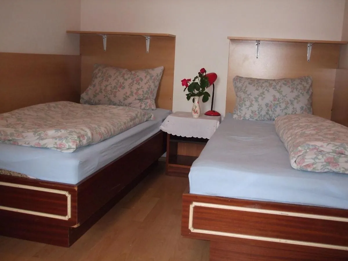 Apartments Vesna Icici