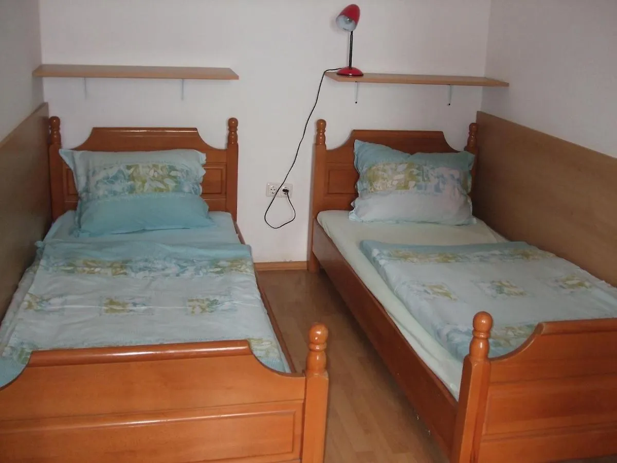 Apartments Vesna Icici