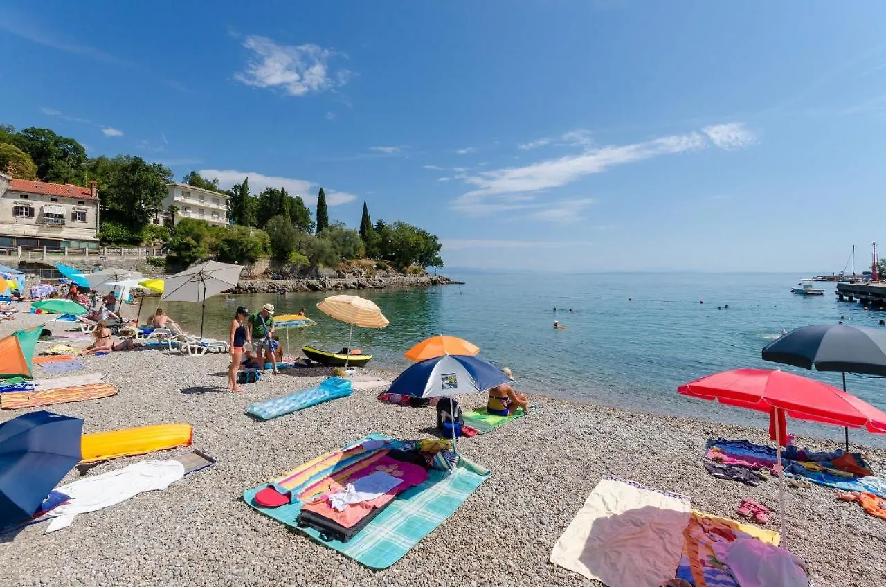 Apartments Vesna Ičići Chorwacja
